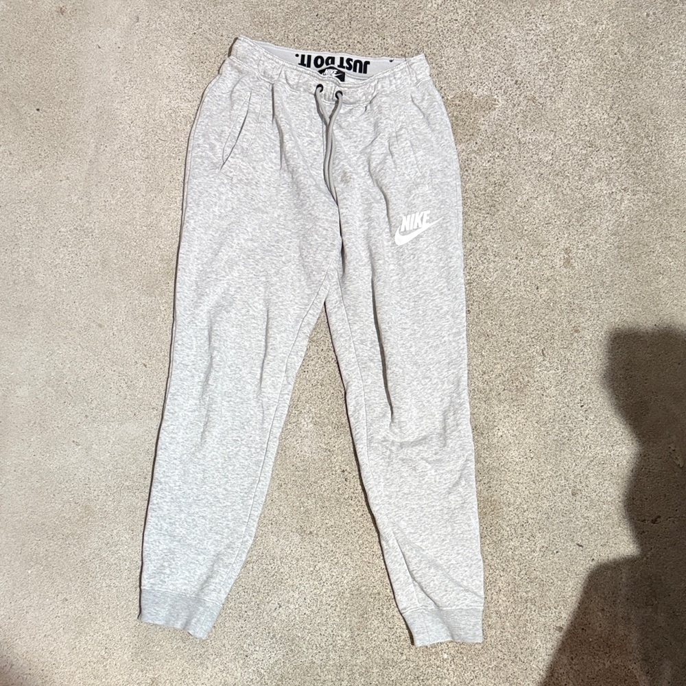 Nike Joggers